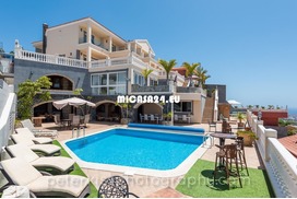 HH841-13 - Top luxus Villa  San Eugenio Alto 1 / 20