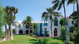 NH-56 - Exklusive und modern renovierte Villa in Santa Ursula. 2 / 20